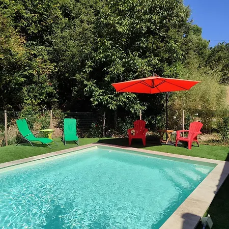 Les Mimosas Du Mas * סן-ז'אן-דו-גאר